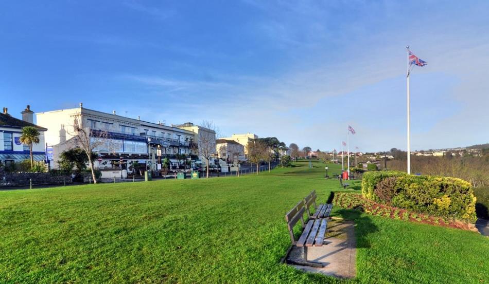 The Buccaneer Inn Torquay Bagian luar foto